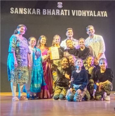 AMNSIS participates in Interschool Dance Competition